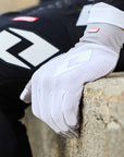 V-197 Glove - ICE WHITE
