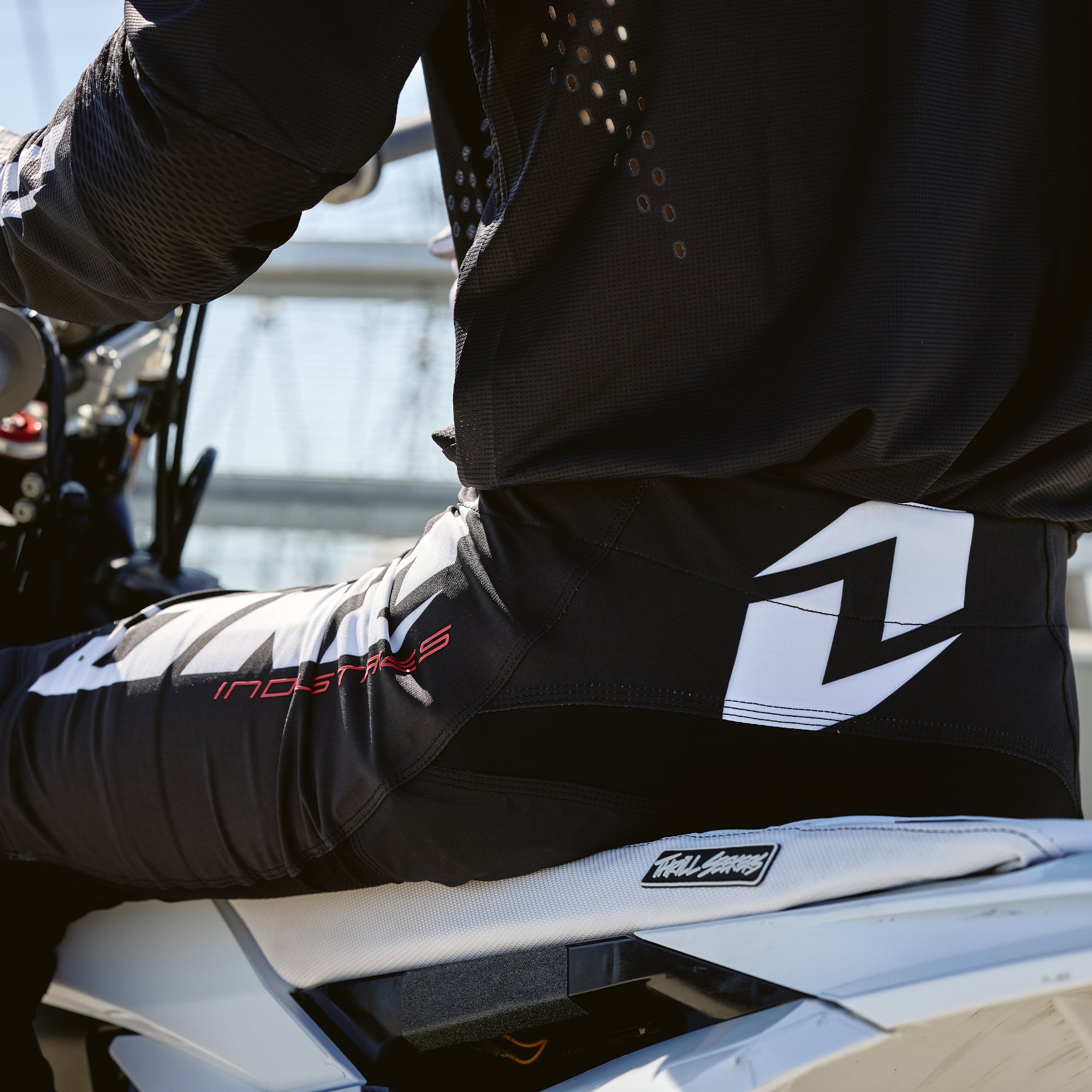 X-197 Pant - UNO BLACK – ONE Industries