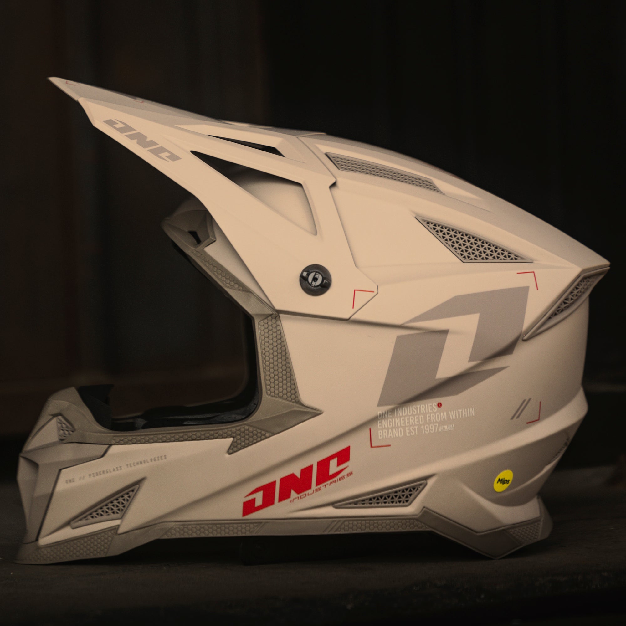NEIGHBORHOOD x PORTER HALF HELMET アイボリー Porter x NEIGHBORHOOD Owl-Visor / FCL-Helmet | Hypebeast